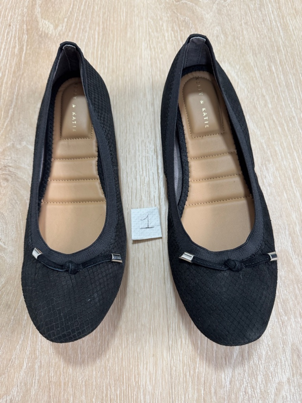 Kelly & Katie Black Textured Bow Ballet Flats